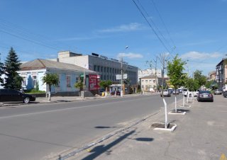 Город